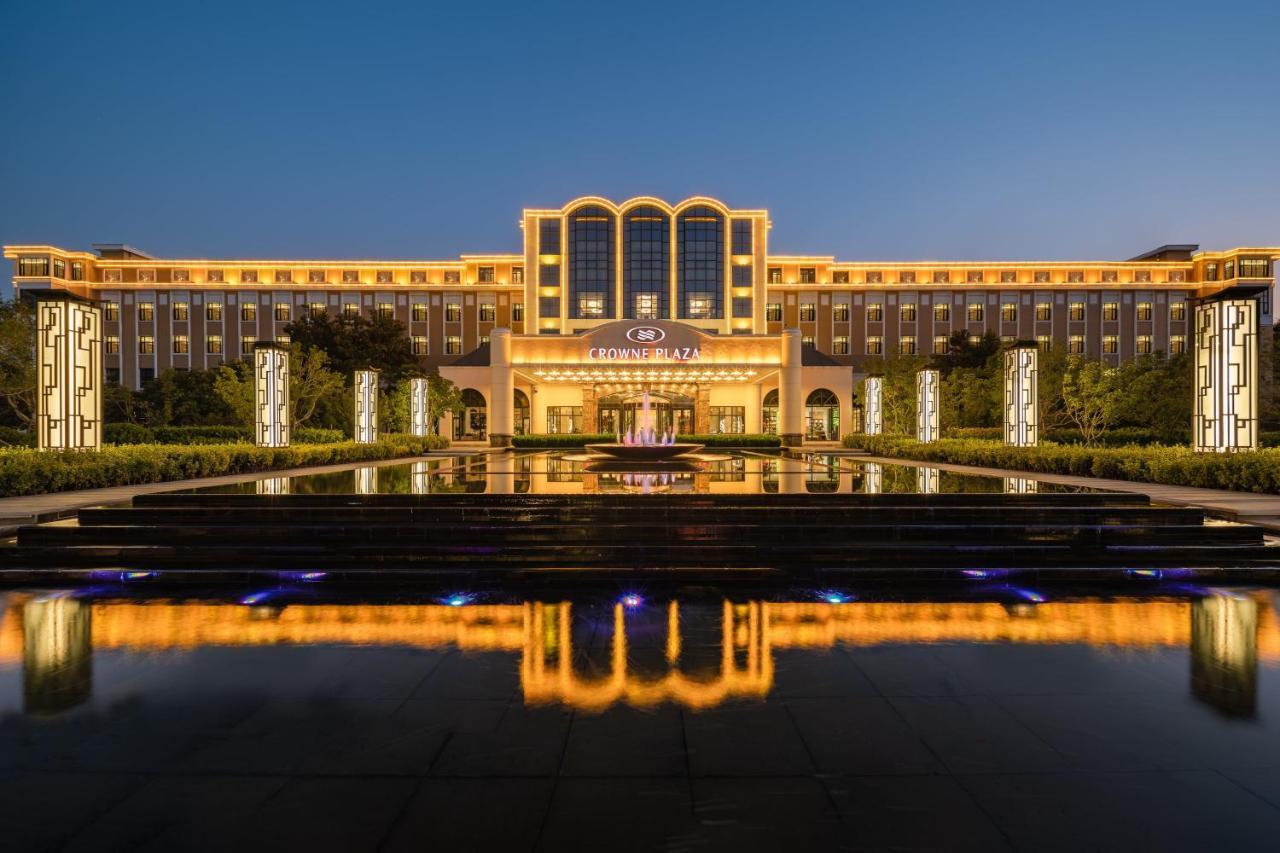 Crowne Plaza Zhengzhou By Ihg Hotel Екстериор снимка