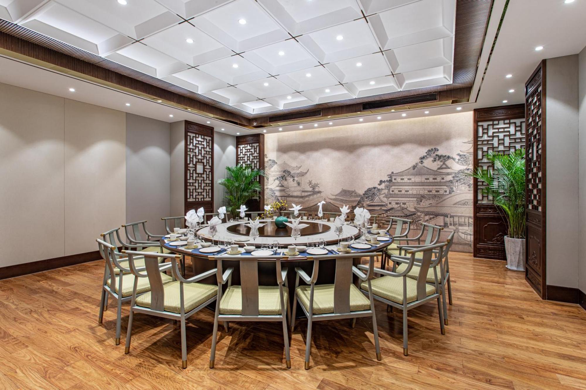 Crowne Plaza Zhengzhou By Ihg Hotel Екстериор снимка
